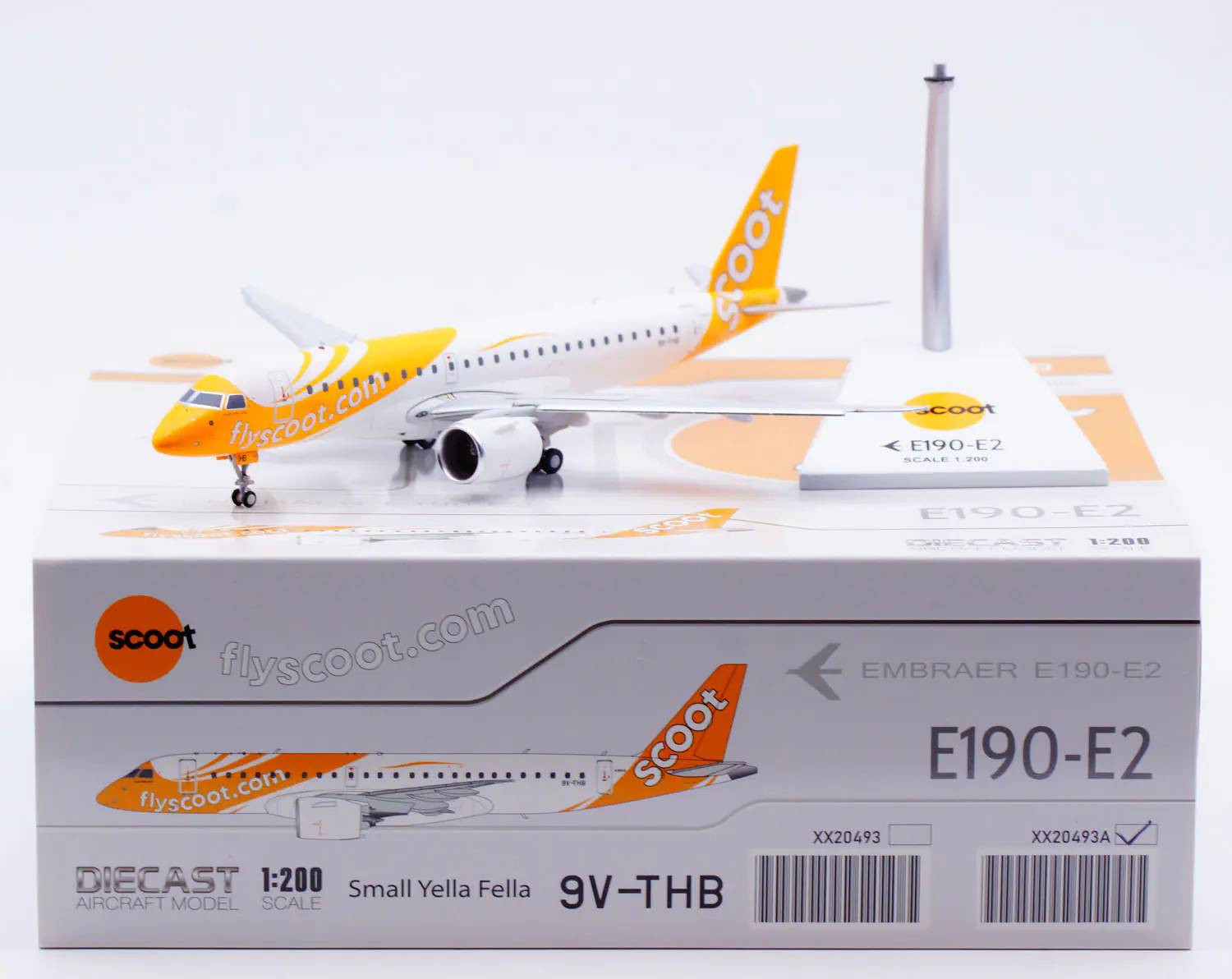 Collectible Diecast Aircraft Model Embraer E190-E2 XX20493A JC Wings 1:200 Scoot Airlines Reg: 9V-THB Flaps Down