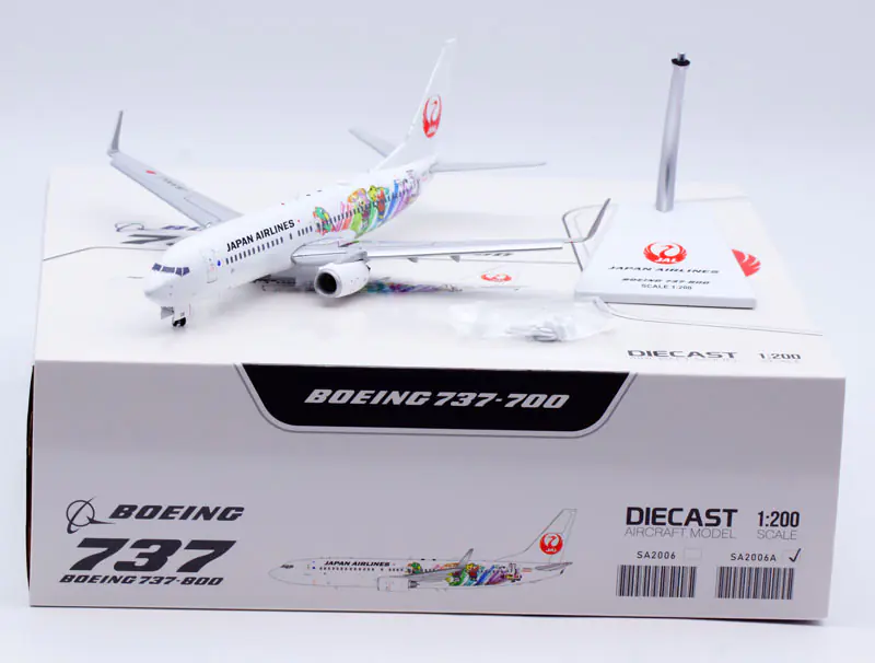 Collectible Diecast Aircraft Model Boeing B737-800 SA2006A JC Wings 1:200 Japan Airlines JAL Reg: JA330J Flaps Down