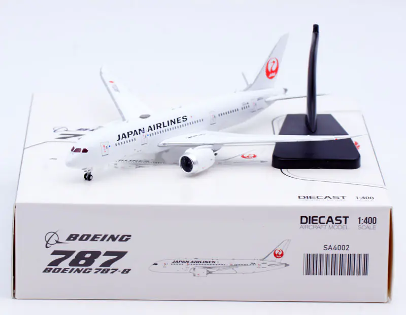 Collectible Diecast Aircraft Model Boeing B787-8 SA4002 JC Wings 1:400 Japan Airlines JAL Reg: JA833J