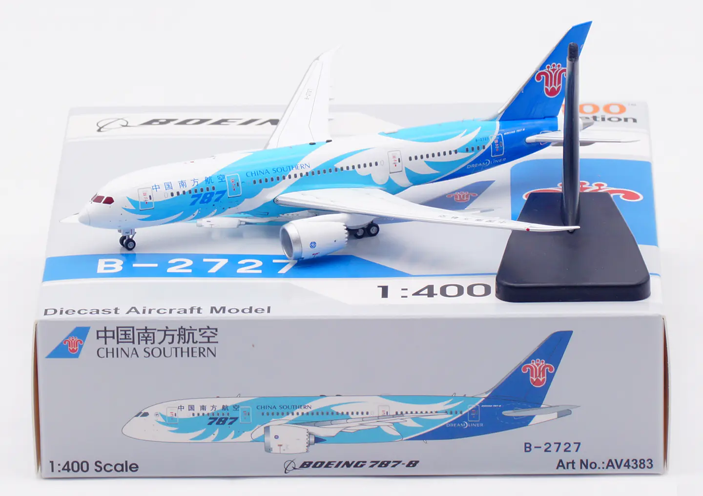 Collectible Diecast Aircraft Model Boeing B787-8 AV4383 Aviation 1:400 CHINA SOUTHERN Airlines Reg: B-2727