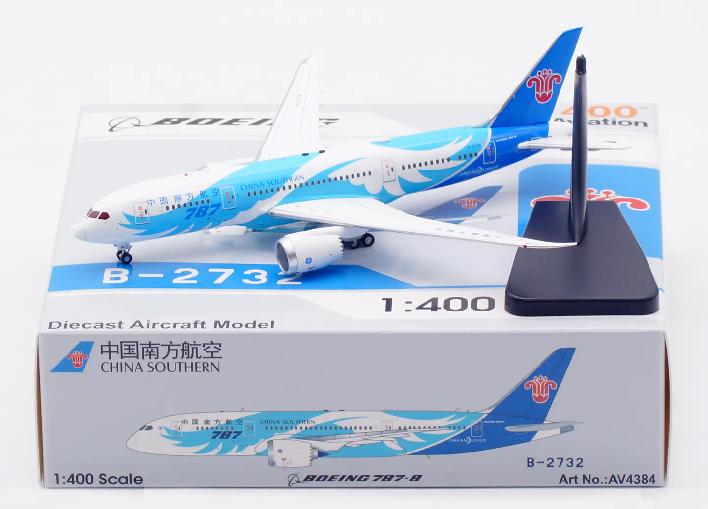 Collectible Diecast Aircraft Model Boeing B787-8 AV4384 Aviation 1:400 CHINA SOUTHERN Airlines Reg: B-2732