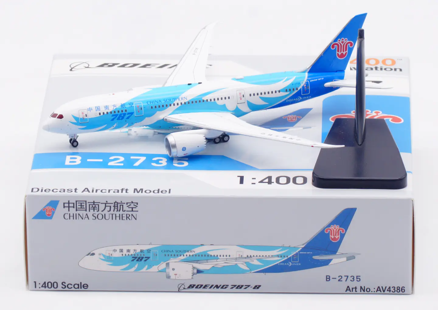 Collectible Diecast Aircraft Model Boeing B787-8 AV4386 Aviation 1:400 CHINA SOUTHERN Airlines Reg: B-2735
