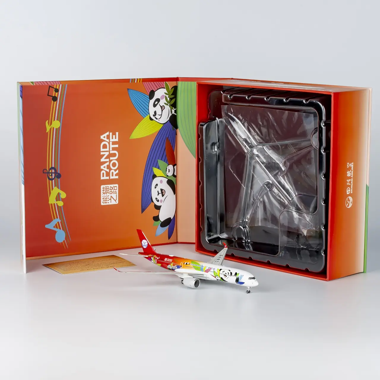 Collectible Diecast Aircraft Model Airbus A350-900 39057 NG Models 1:400 Sichuan Airlines Panda (ULTIMATE) Reg: B-306N
