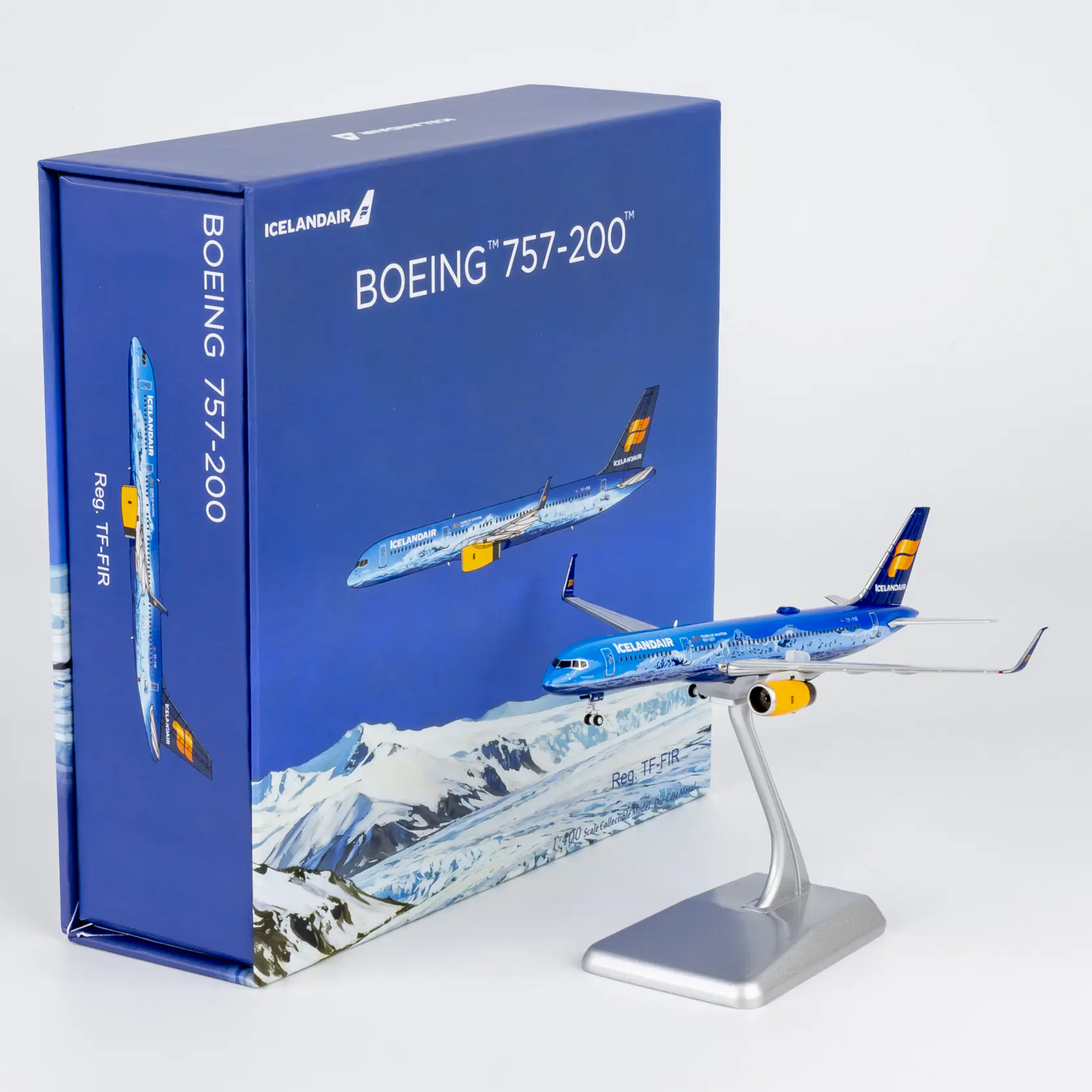 Collectible Diecast Aircraft Model Boeing B757-200 53212 [ULTIMATE] NG Models 1:400 Icelandair Reg: TF-FIR