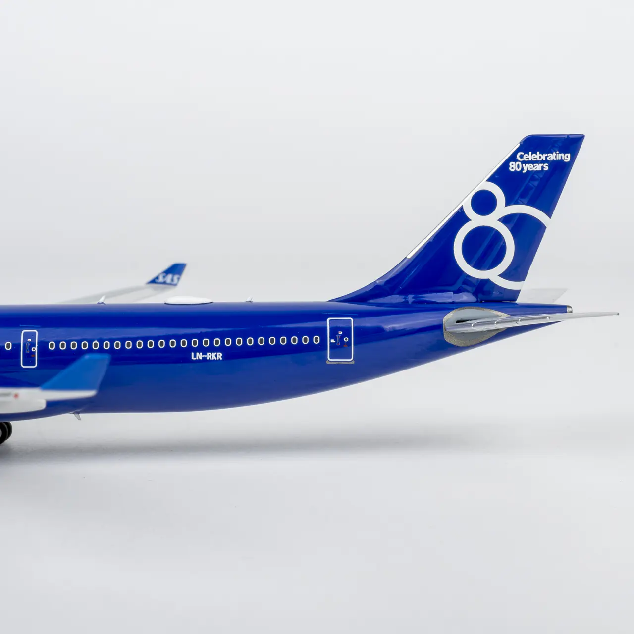 62088 (3)