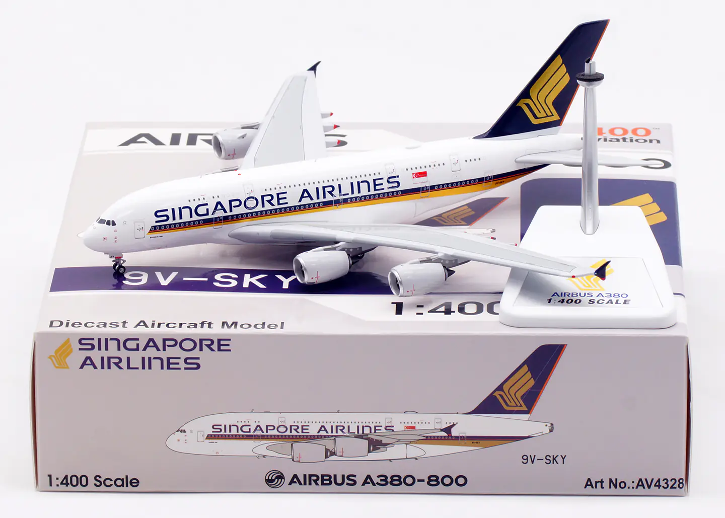 Collectible Diecast Aircraft Model Airbus A380-800 AV4328 Aviation 1:400 Singapore Airlines Reg: 9V-SKY & Tractor