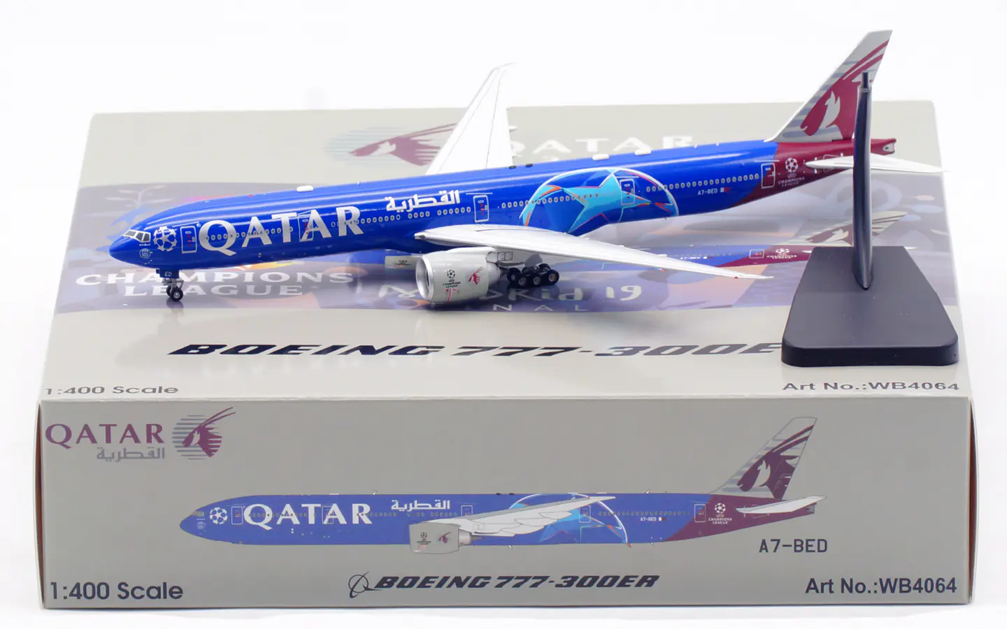 Collectible Diecast Aircraft Model Boeing B777-300ER WB4064 Aviation 1:400 Qatar Airways Reg: A7-BED & Tractor