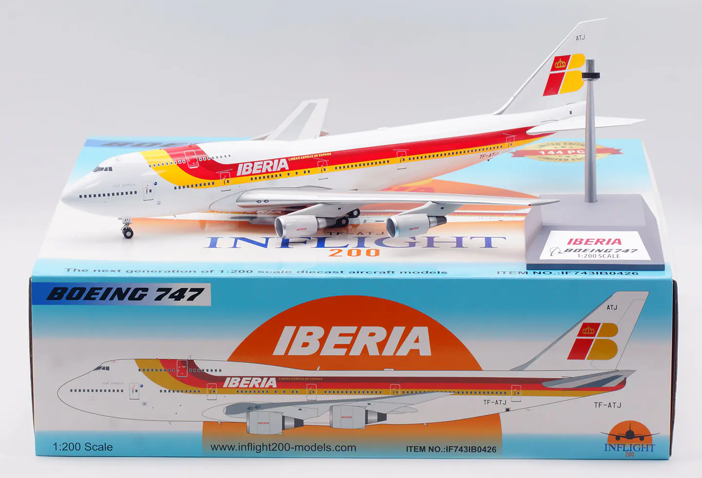 Collectible Diecast Aircraft Model Boeing B747-300 IF743IB0426 INFLIGHT 1:200 Iberia Reg: TF-ATJ