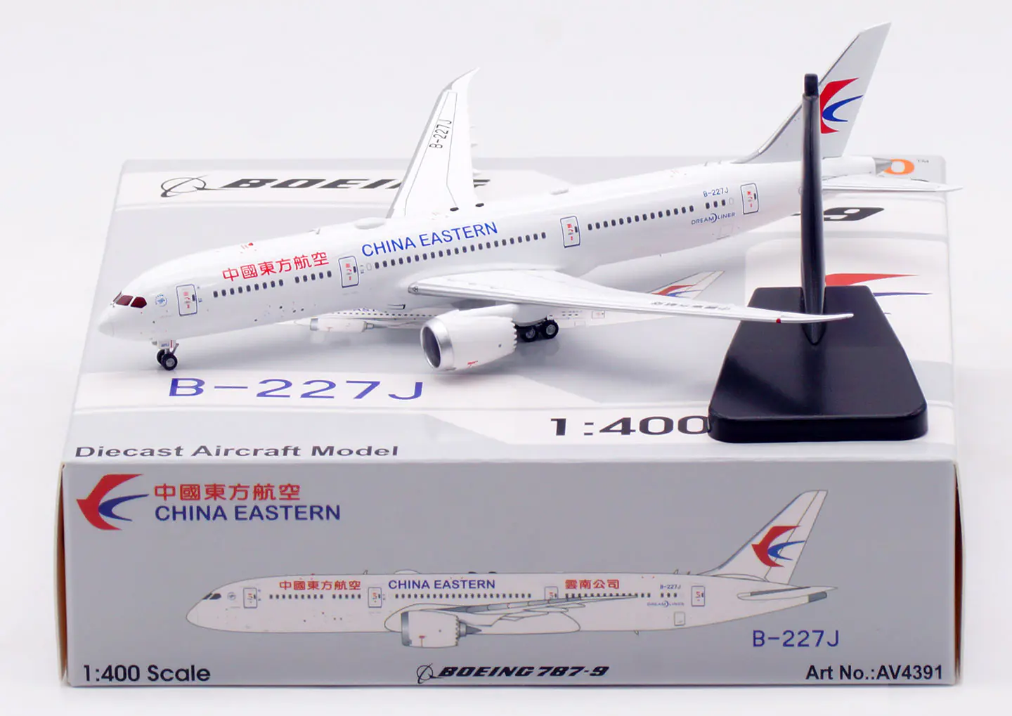 Collectible Diecast Aircraft Model Boeing B787-9 AV4391 Aviation 1:400 China Eastern Airlines Reg: B-227J