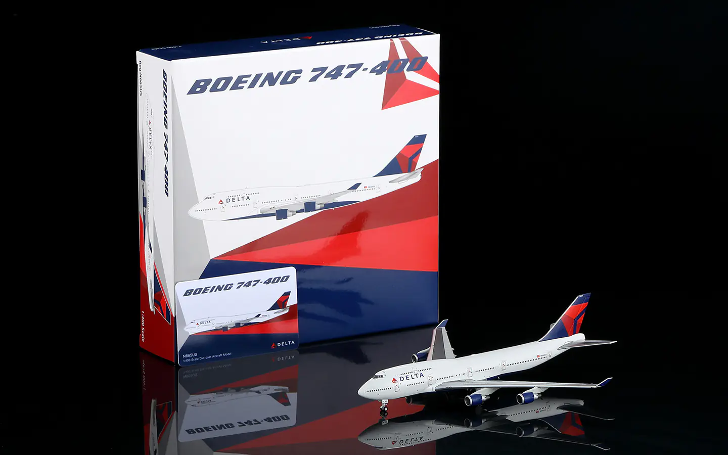 Collectible Diecast Aircraft Model Boeing B747-400 B616601 HX Models 1:400 DELTA Air Lines Reg: N665US