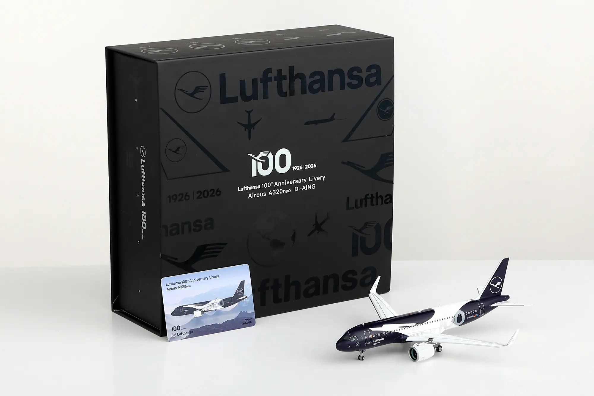 Collectible Diecast Aircraft Model Airbus A320neo L2345FD SQ Wings 1:200 Lufthansa Airlines Reg: D-AING Flaps Down