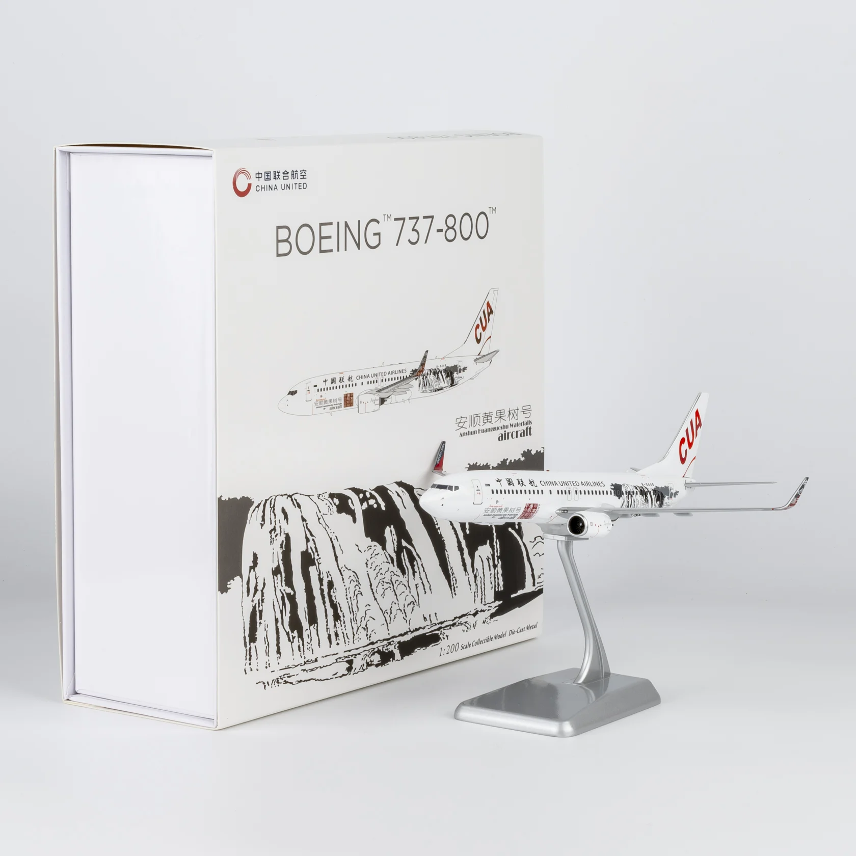 Collectible Diecast Aircraft Model Boeing B737-800 08076 NG Models 1:200 China United Airlines Reg: B-5448
