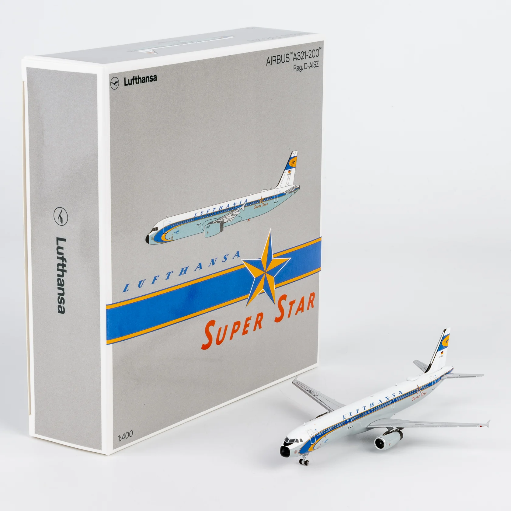 Collectible Diecast Aircraft Model Airbus A321-200 13160 NG Models 1:400 Lufthansa Reg: D-AISZ