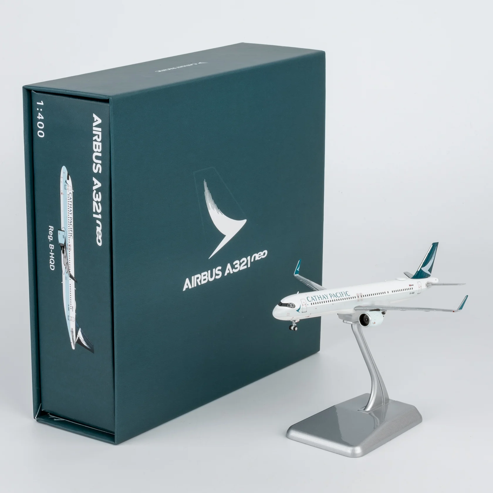 Collectible Diecast Aircraft Model Airbus A321neo 13161 [Ultimate] NG Models 1:400 Cathay Pacific Airways Reg: B-HQD