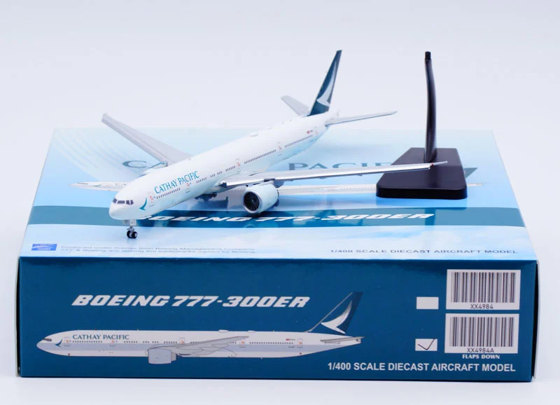 Collectible Diecast Aircraft Model Boeing B777-300ER XX4984A JC Wings 1:400 Cathay Pacific Reg: B-KQT Flaps Down