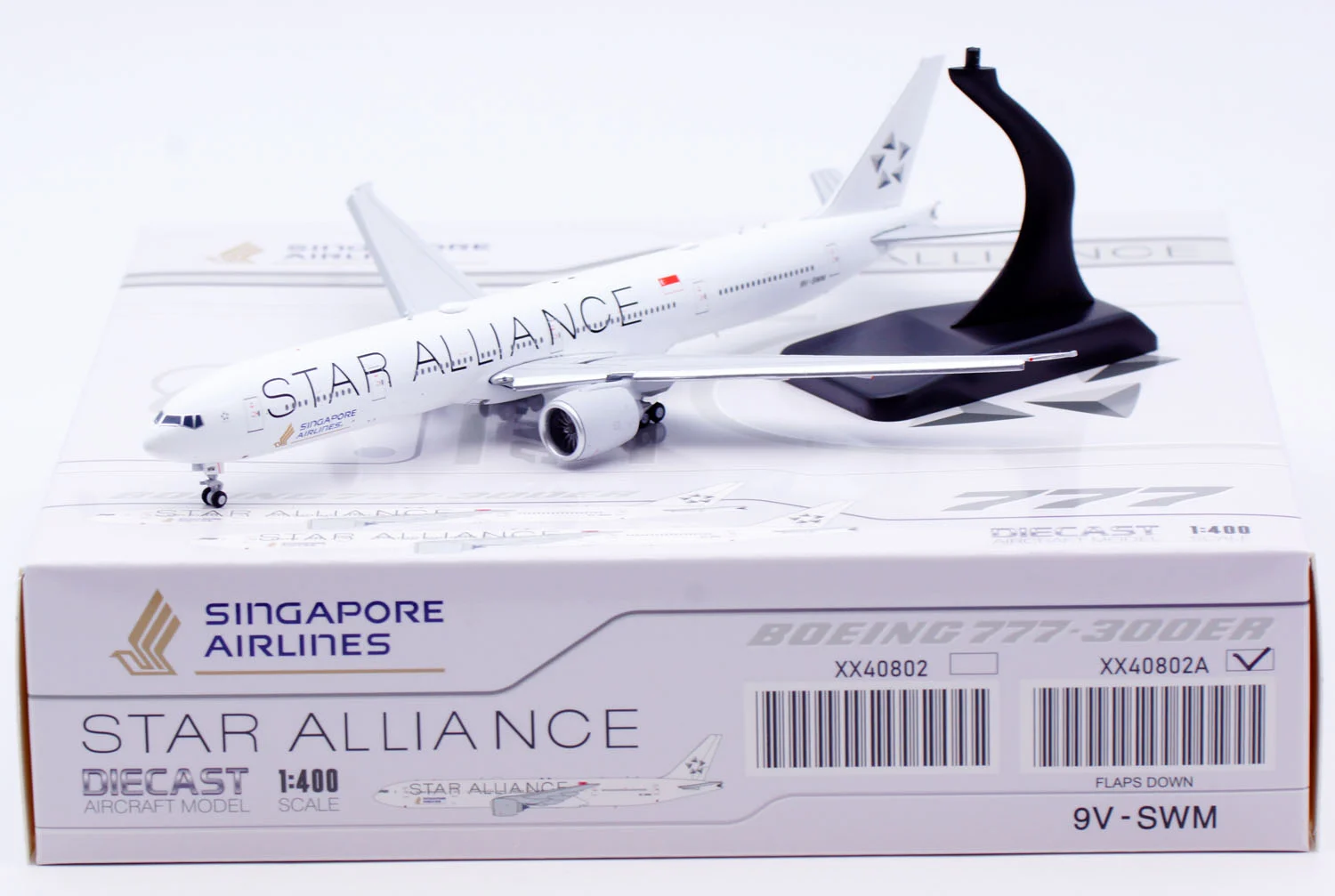 Collectible Diecast Aircraft Model Boeing B777-300ER XX40802A JC Wings 1:400 Singapore Airlines Reg: 9V-SWM Flaps Down