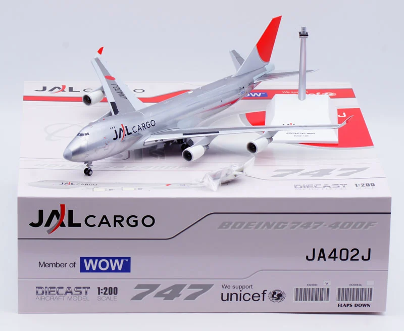 Collectible Diecast Aircraft Model Boeing B747-400 XX20083 JC Wings 1:200 JAL Cargo 'Polished' Reg: JA402J
