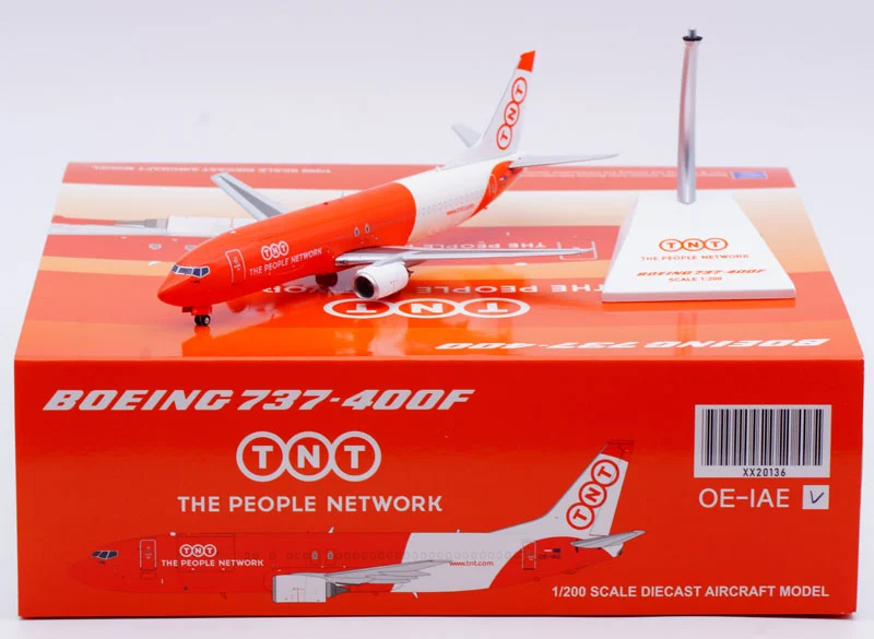 Collectible Diecast Aircraft Model Boeing B737-400(SF) XX20136 JC Wings 1:200 TNT Express Reg: OE-IAE