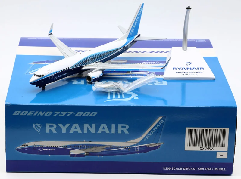 Collectible Diecast Aircraft Model Boeing B737-800 XX2498 Wings 1:200 Ryanair Reg: EI-DCL