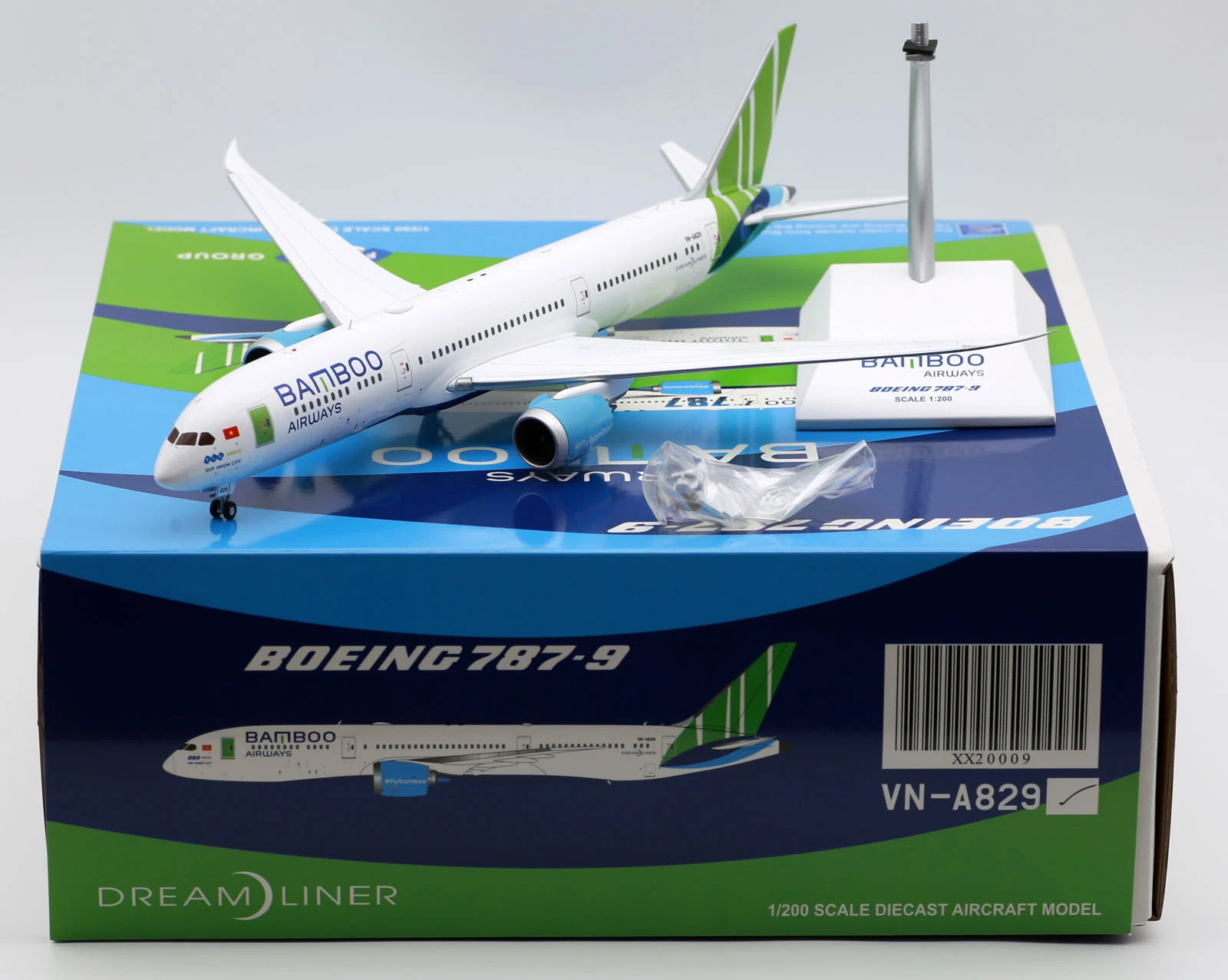 Collectible Diecast Aircraft Model Boeing B787-9 XX20009 JC Wings 1:200 Bamboo Airways Reg: VN-A829
