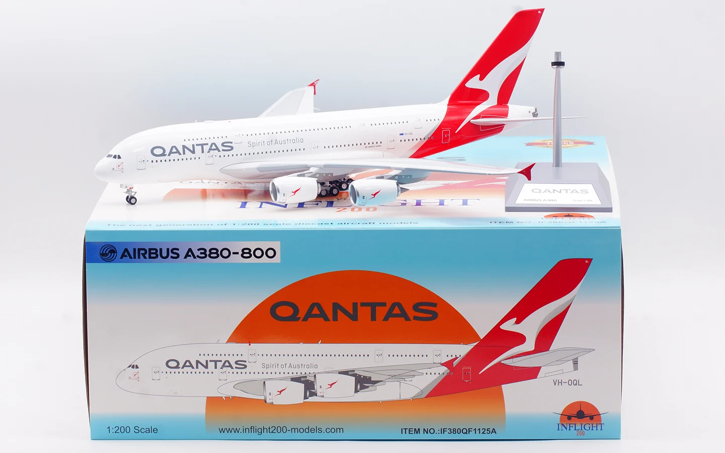 Collectible Diecast Aircraft Model Airbus A380-800 IF380QF1125A INFLIGHT 1:200 QANTAS AIRWAYS Reg: VH-OQL