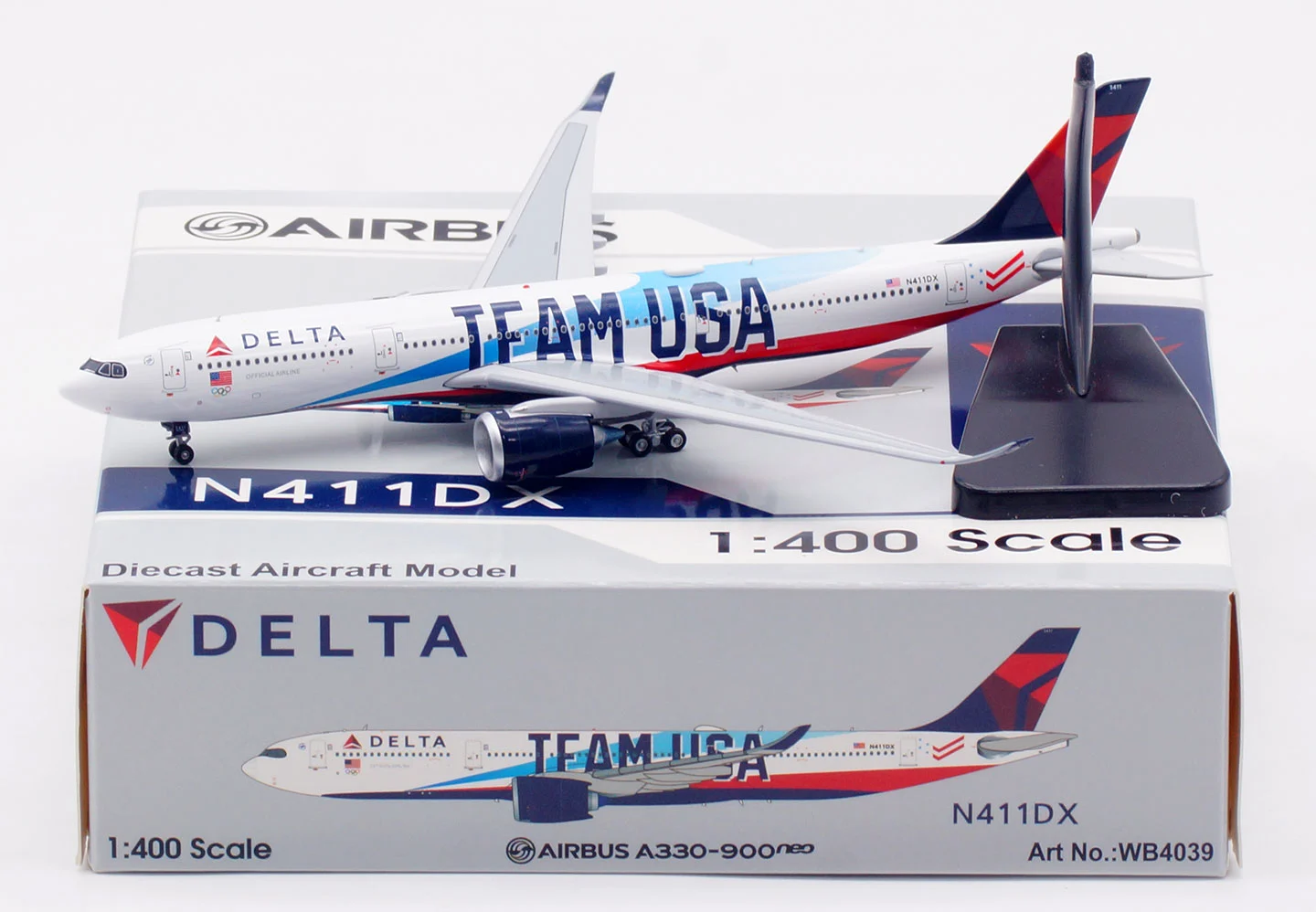 Collectible Diecast Aircraft Model Airbus A330-900neo WB4039 Aviation 1:400 Delta Air Lines Reg: N411DX