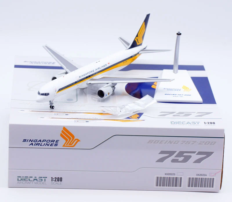 Collectible Diecast Aircraft Model Boeing B757-200 XX20224 JC Wings 1:200 Singapore Airlines Reg: 9V-SGN