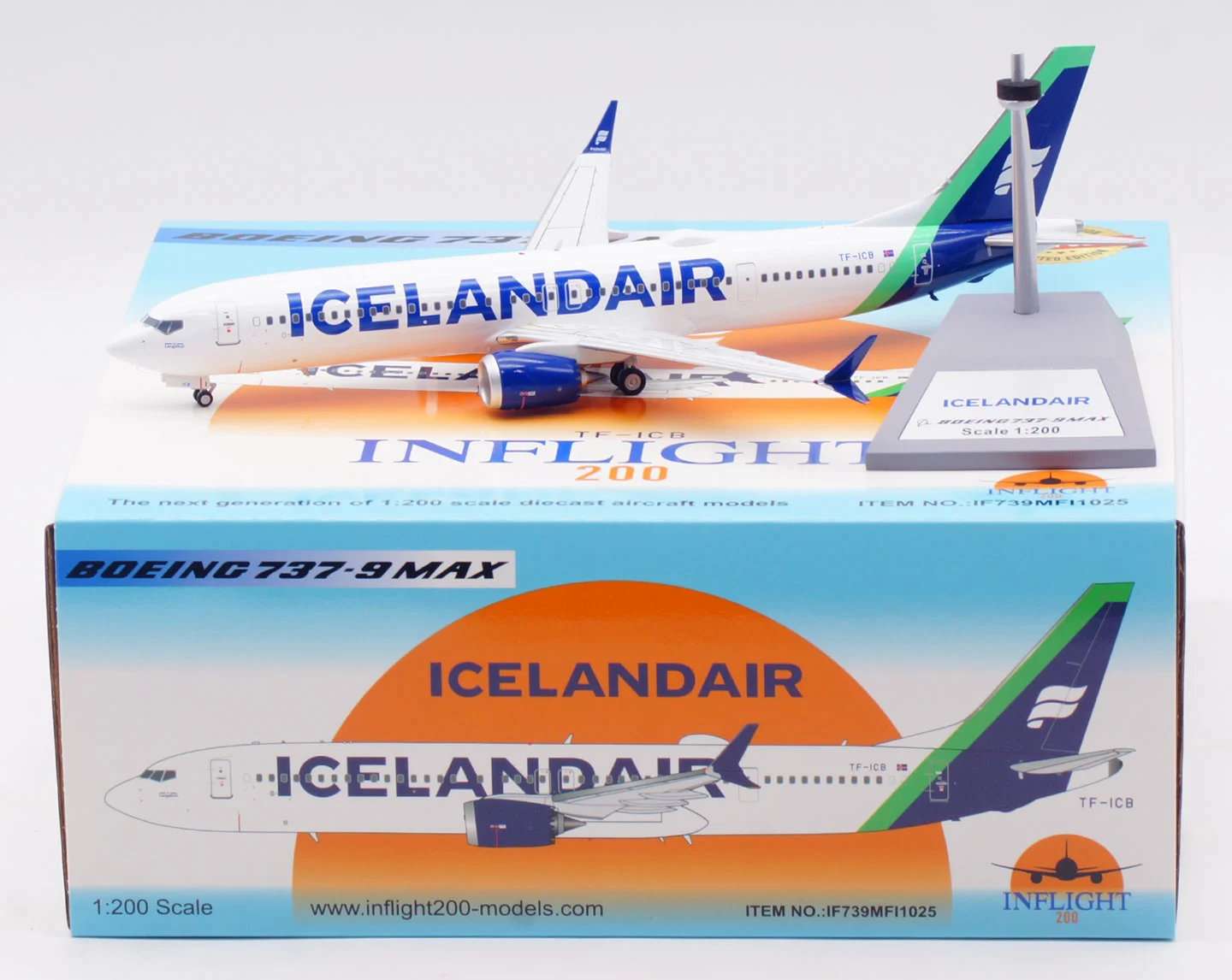 Collectible Diecast Aircraft Model Boeing B737-9 MAX IF739MFI1025 INFLIGHT 1:200 Icelandair Reg: TF-ICB