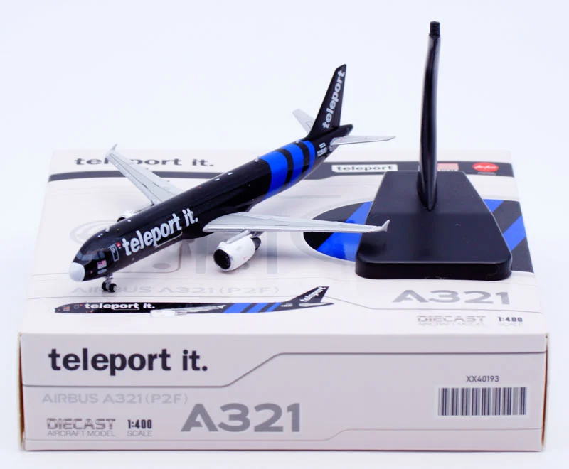 Collectible Diecast Aircraft Model Airbus A321-200P2F XX40193 JC Wings 1:400 Teleport(AirAsia) Reg: 9M-TLA