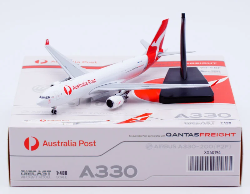 Collectible Diecast Aircraft Model Airbus A330-200 XX40194 JC Wings 1:400 Qantas Freight Reg: VH-EBF
