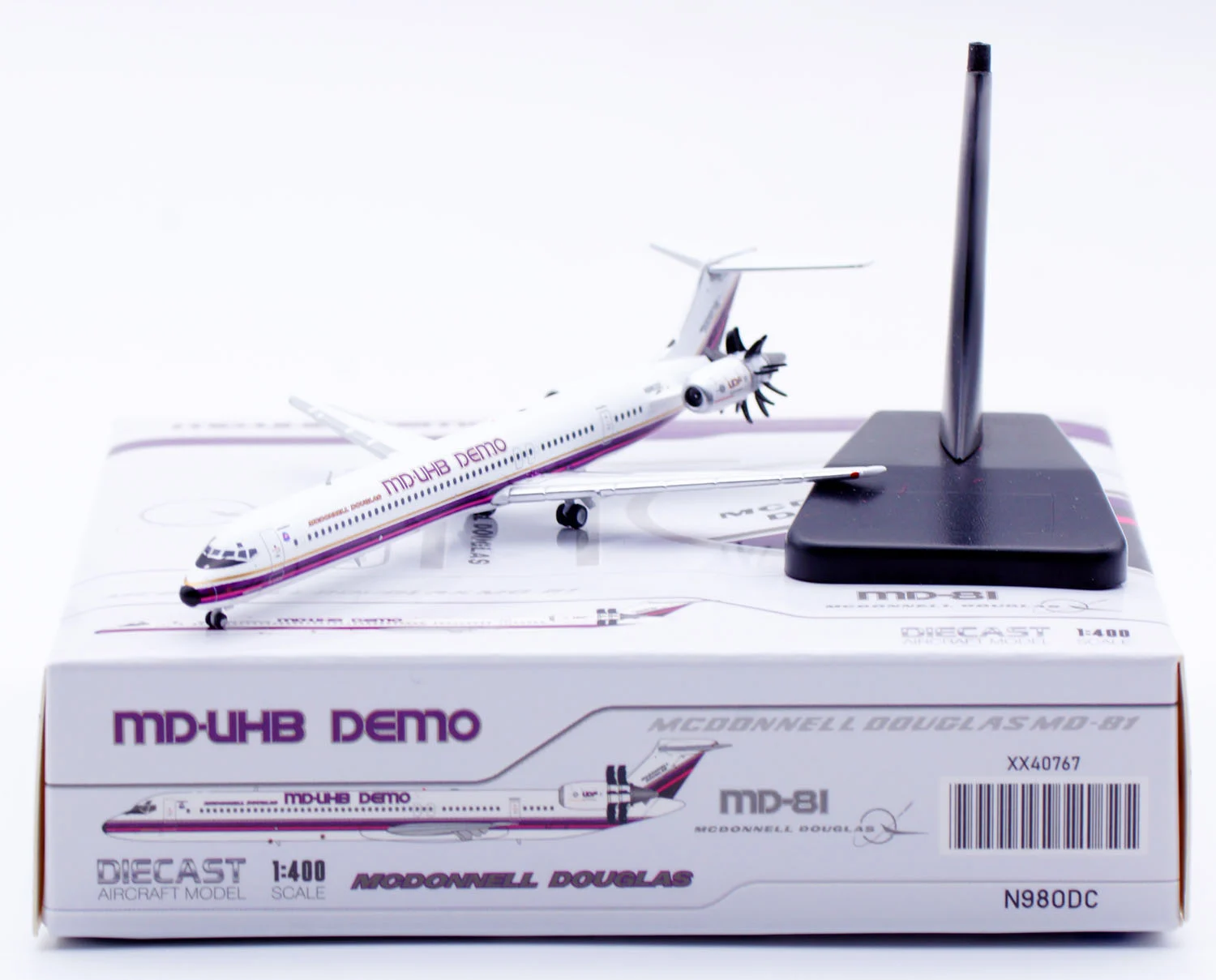 Collectible Diecast Aircraft Model McDonnell Douglas MD-81 XX40767 MD-UHB Demo JC Wings 1:400 'House Color' Reg: N980DC