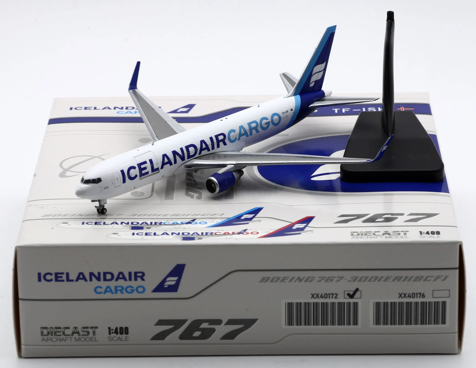 Collectible Diecast Aircraft Model Boeing B767-300ER XX40172 JC Wings 1:400 ICELANDER CARGO Reg: TF-ISP