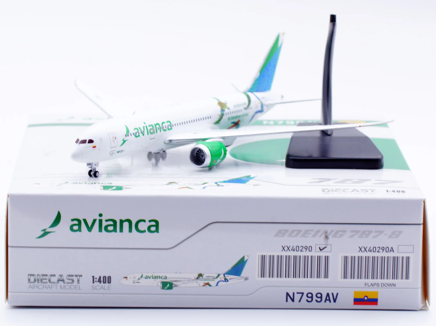Collectible Diecast Aircraft Model Boeing B787-8 XX40290 [Unidos por la Biodiversidad] JC Wings 1:400 Avianca Reg: N799AV
