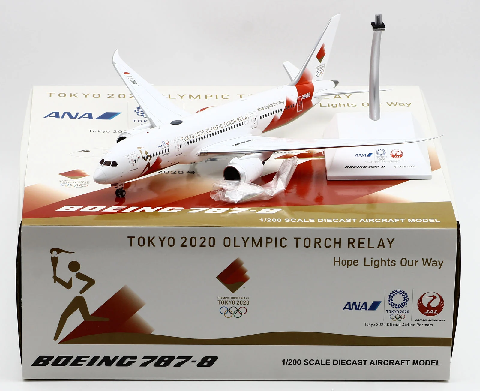 Collectible Diecast Aircraft Model Boeing B787-8 EW2788001 JC Wings 1:200 ANA JAL Airlines [Torch Relay] Reg: JA837J