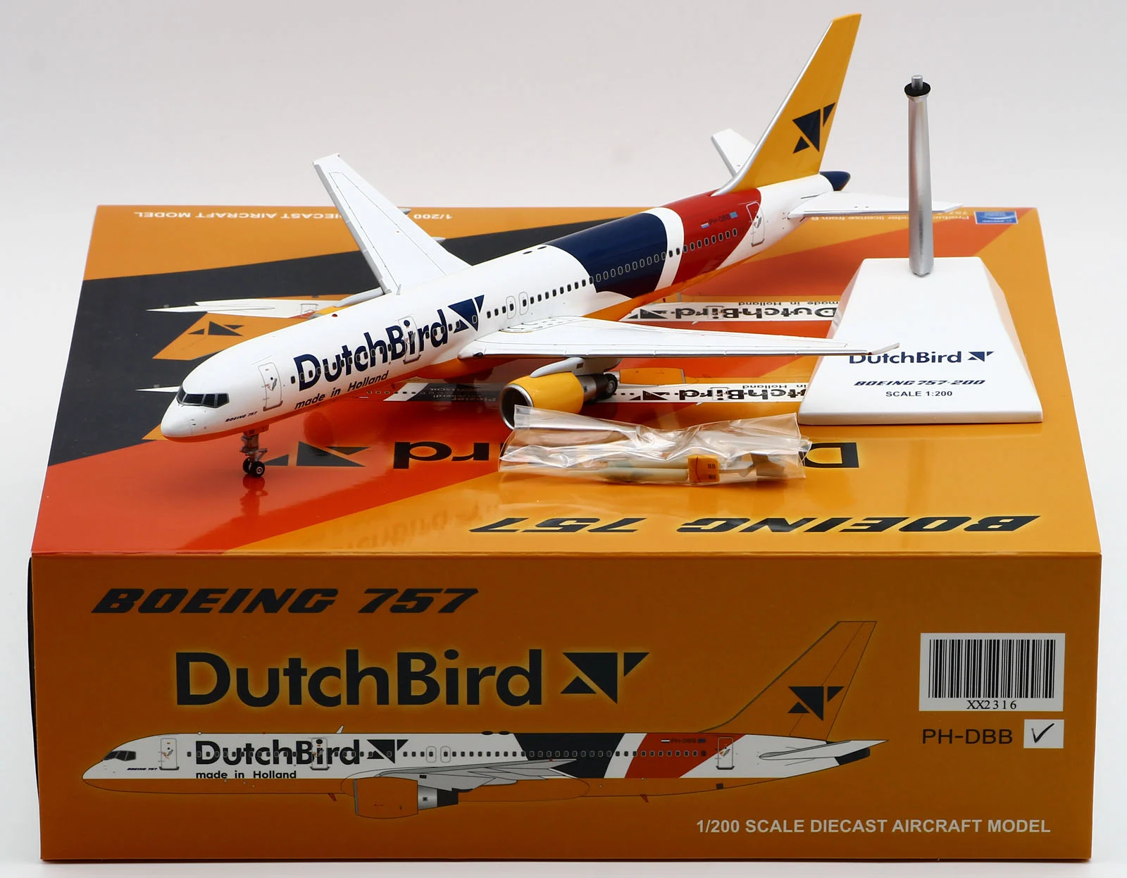Collectible Diecast Aircraft Model Boeing B757-200 XX2316 JC Wings 1:200 DutchBird Airlines Reg: PH-DBB