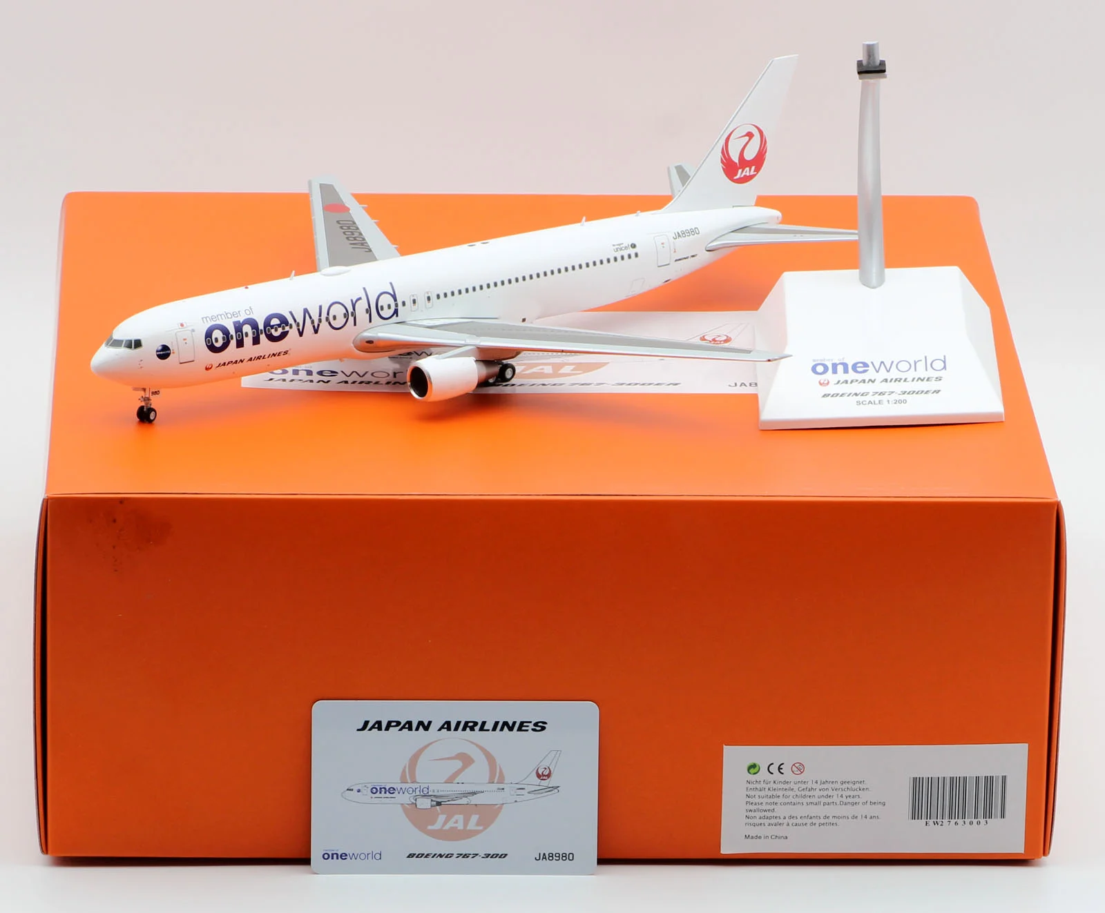 Collectible Diecast Aircraft Model Boeing B767-300 EW2763003 JC Wings 1:200 Japan Airlines JAL Reg: JA8980