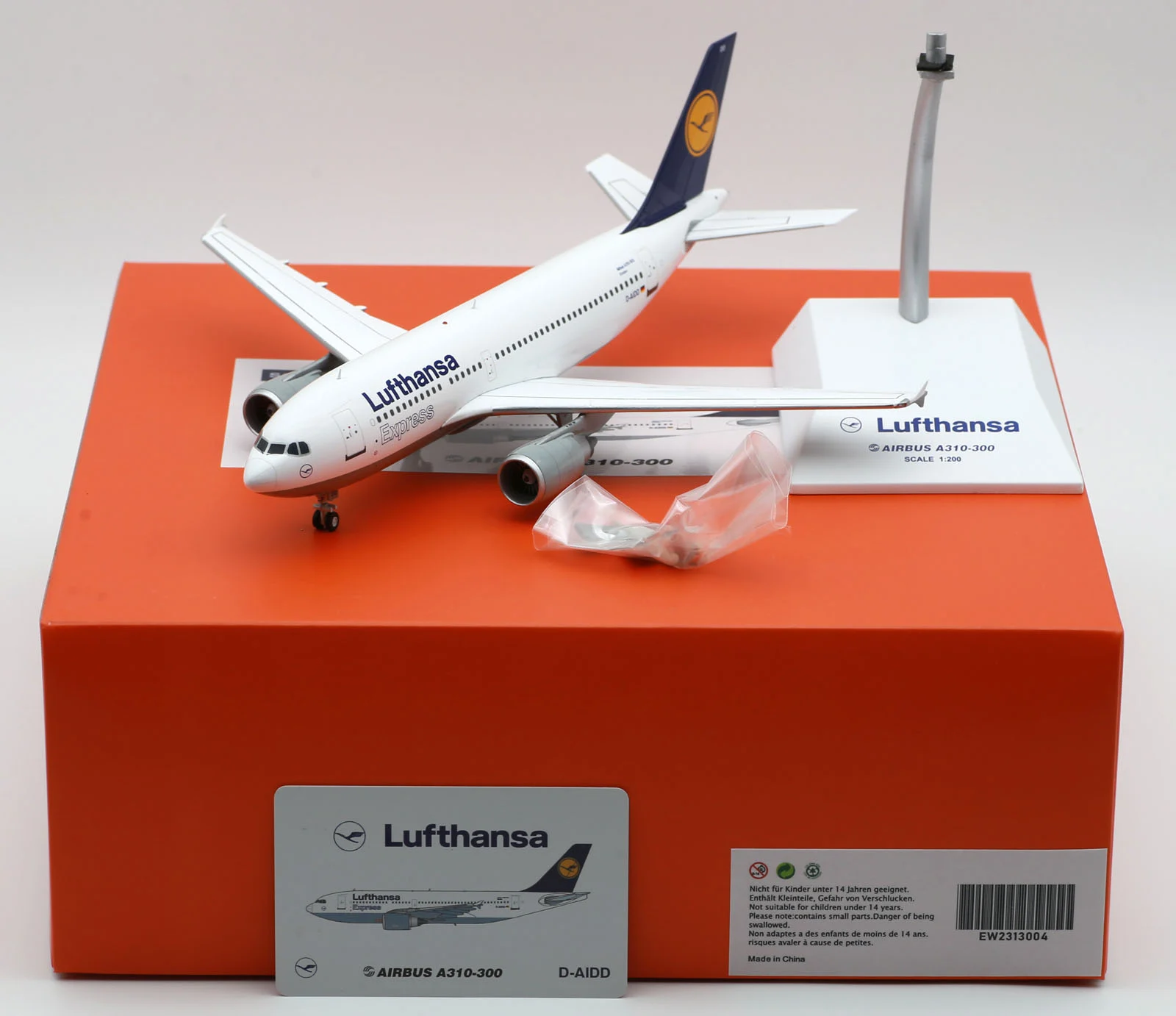 Collectible Diecast Aircraft Model Airbus A310-300 EW2313004 JC Wings 1:200 Lufthansa Express Reg: D-AIDD
