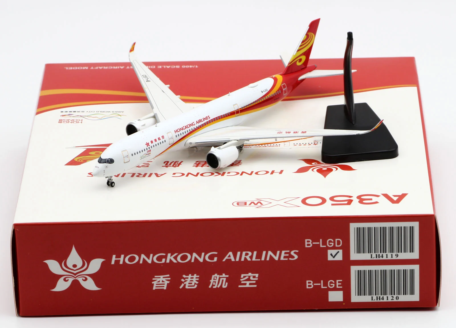 Collectible Diecast Aircraft Model Airbus A350-900 LH4119 JC Wings 1:400 Hong Kong Airlines Reg: B-LGD