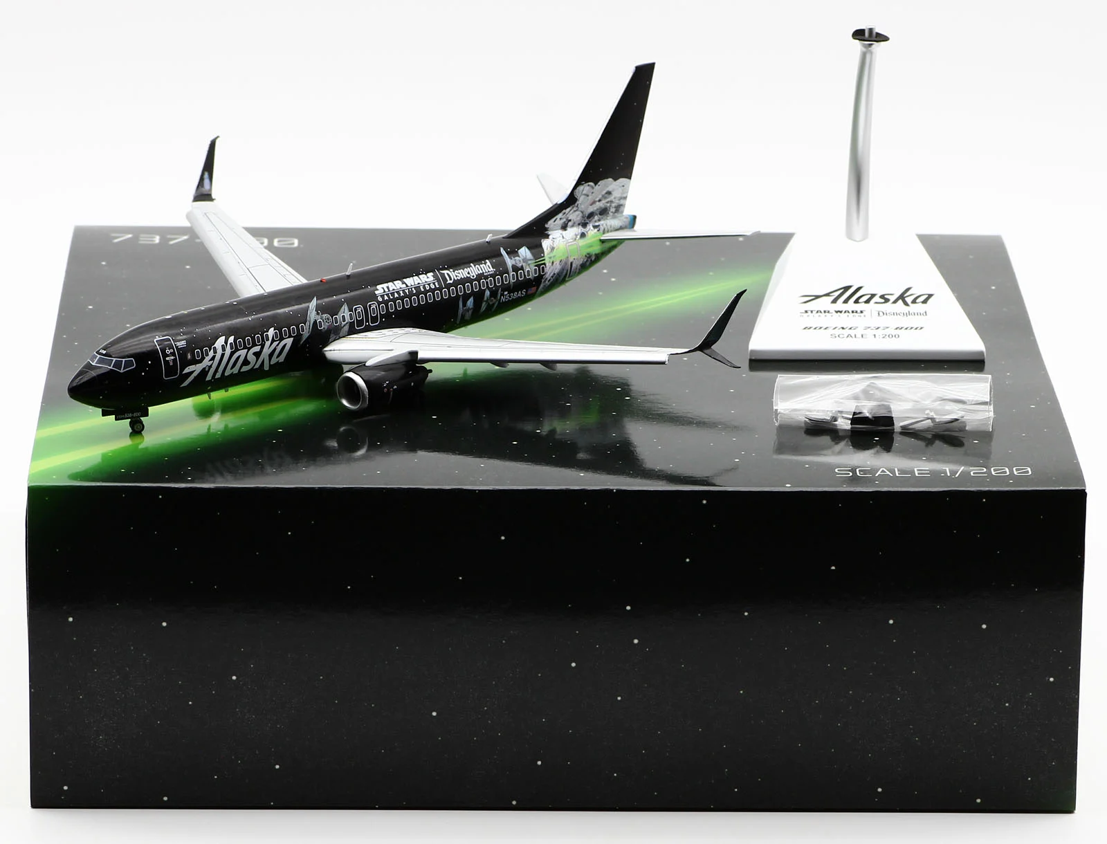 Collectible Diecast Aircraft Model Boeing B737-800 SA2014A "Star Wars" JC Wings 1:200 Alaska Airlines Reg: N538AS Flaps Down